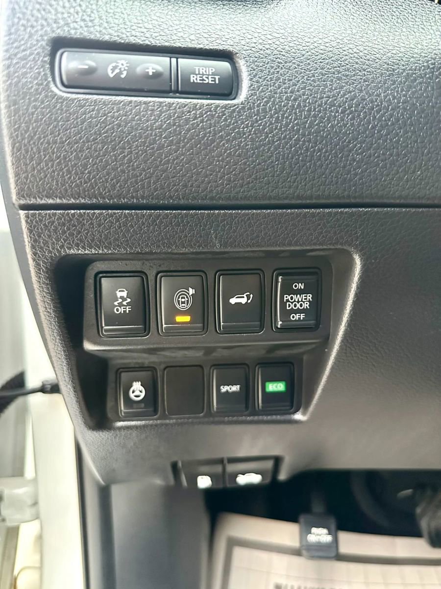 Used 2017 Nissan Rogue SL w/ SL Premium Package FWD image 37