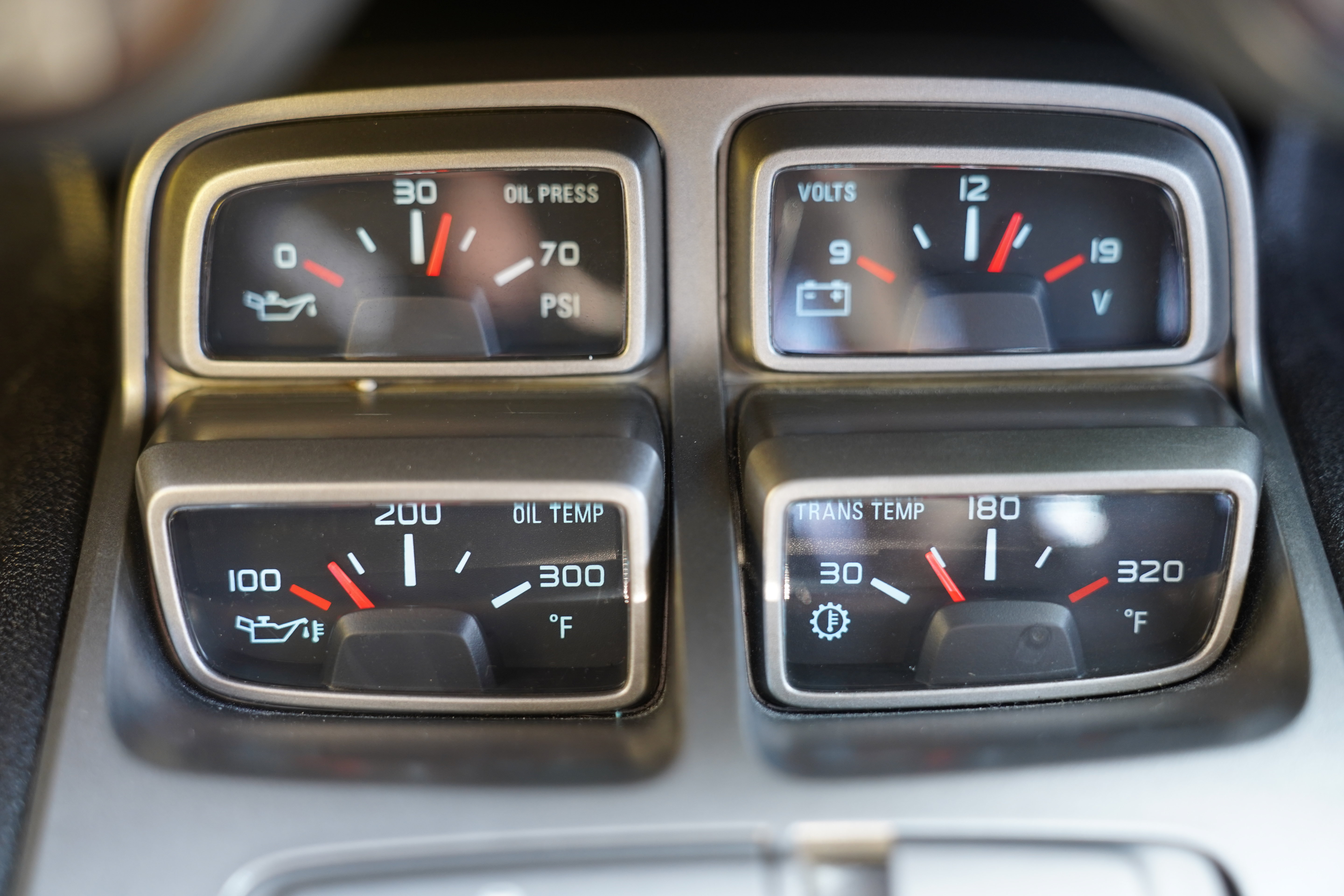 Used 2010 Chevrolet Camaro SS w/ RS Package RWD image 23