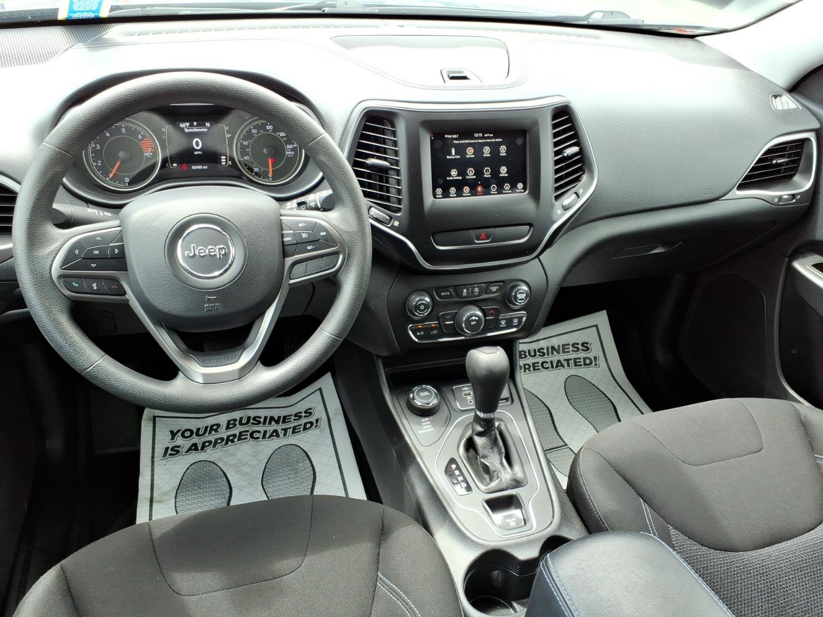 Used 2020 Jeep Cherokee Latitude AWD/4WD image 10