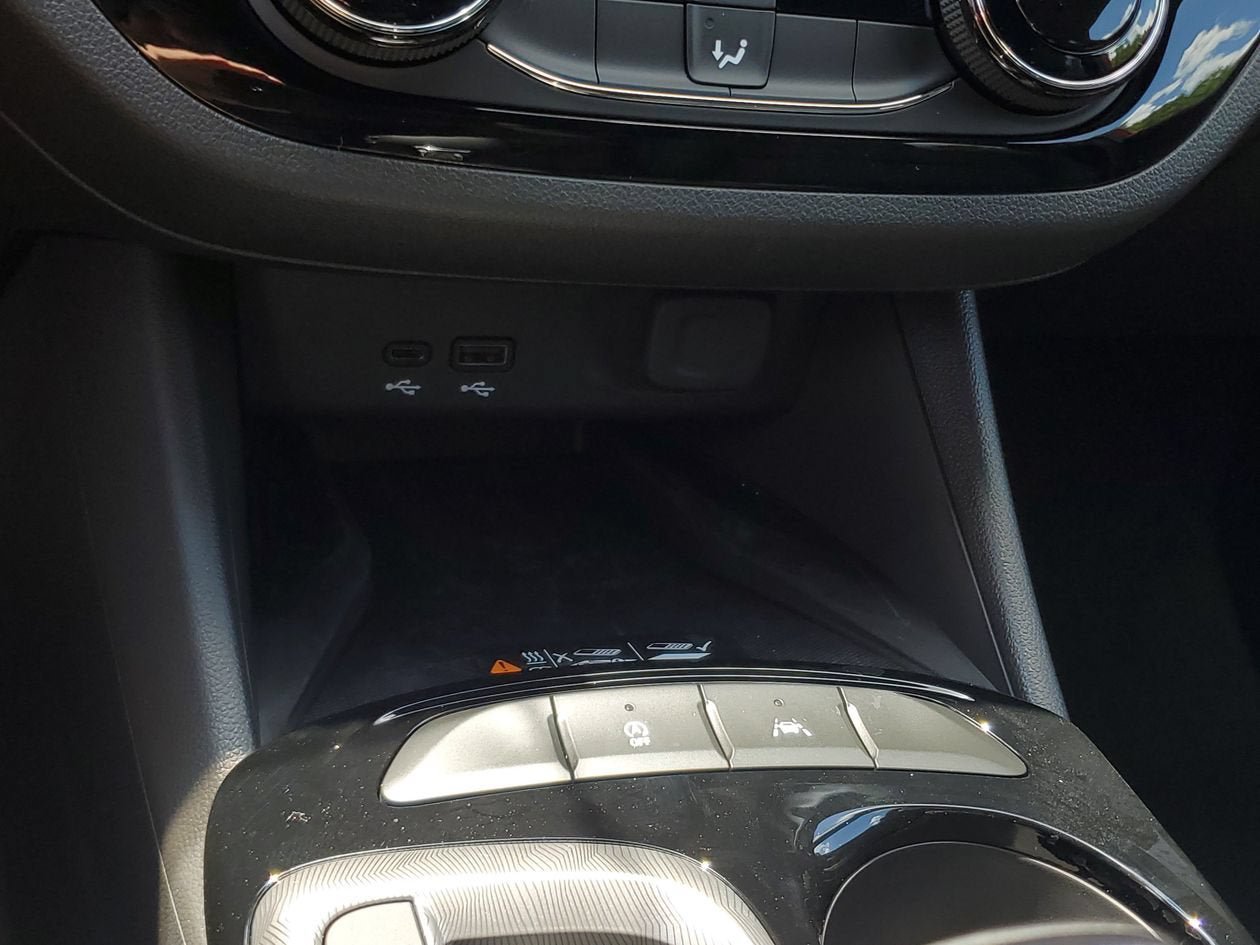 New 2026 Buick Envista Sport Touring w/ Convenience II Package FWD image 23