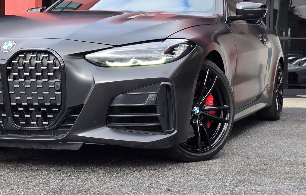 Used 2022 BMW M440i Coupe w/ Premium Package image 4