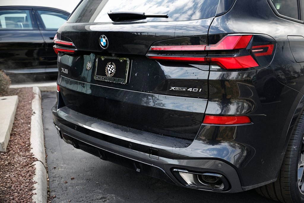 New 2026 BMW X5 xDrive40i w/ M Sport Package image 9