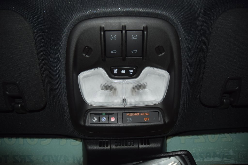 Certified 2024 Chevrolet Colorado ZR2 w/ Technology Package image 50