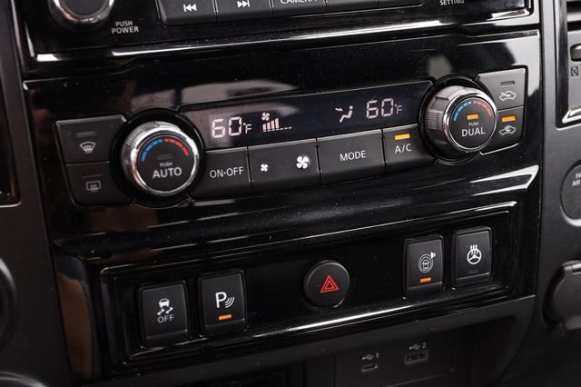 Used 2021 Nissan Titan PRO-4X w/ Pro-4x Convenience Package AWD/4WD image 19