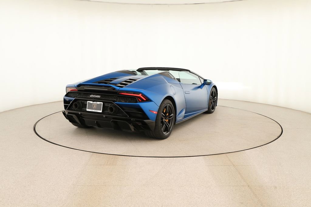 Used 2020 Lamborghini Huracan EVO RWD image 6