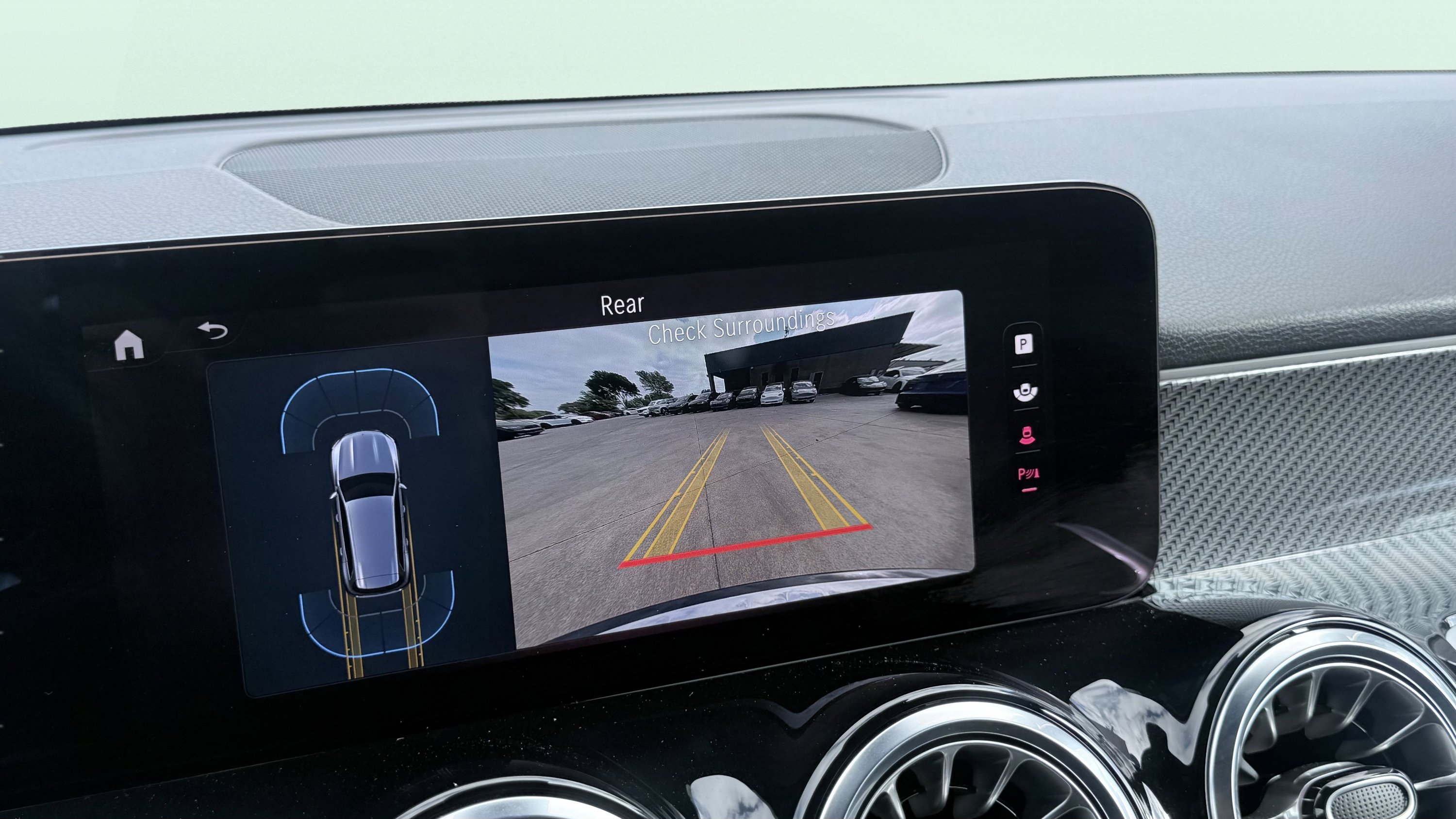 Used 2024 Mercedes-Benz GLB 250 image 73