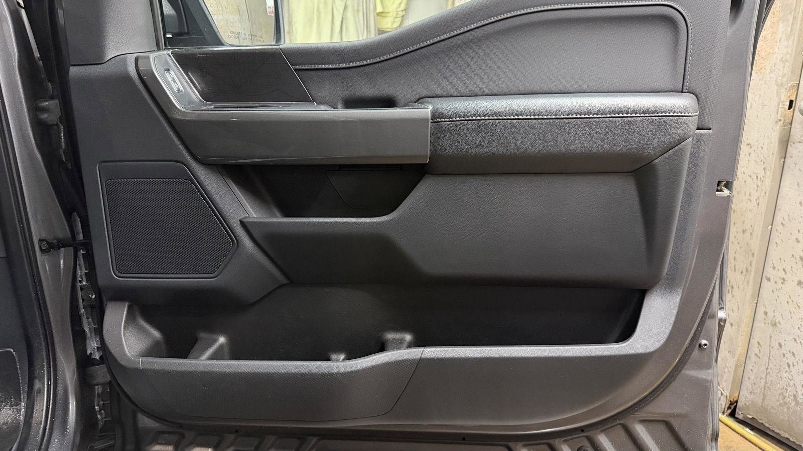 Used 2022 Ford F150 XLT w/ Equipment Group 302A High image 25