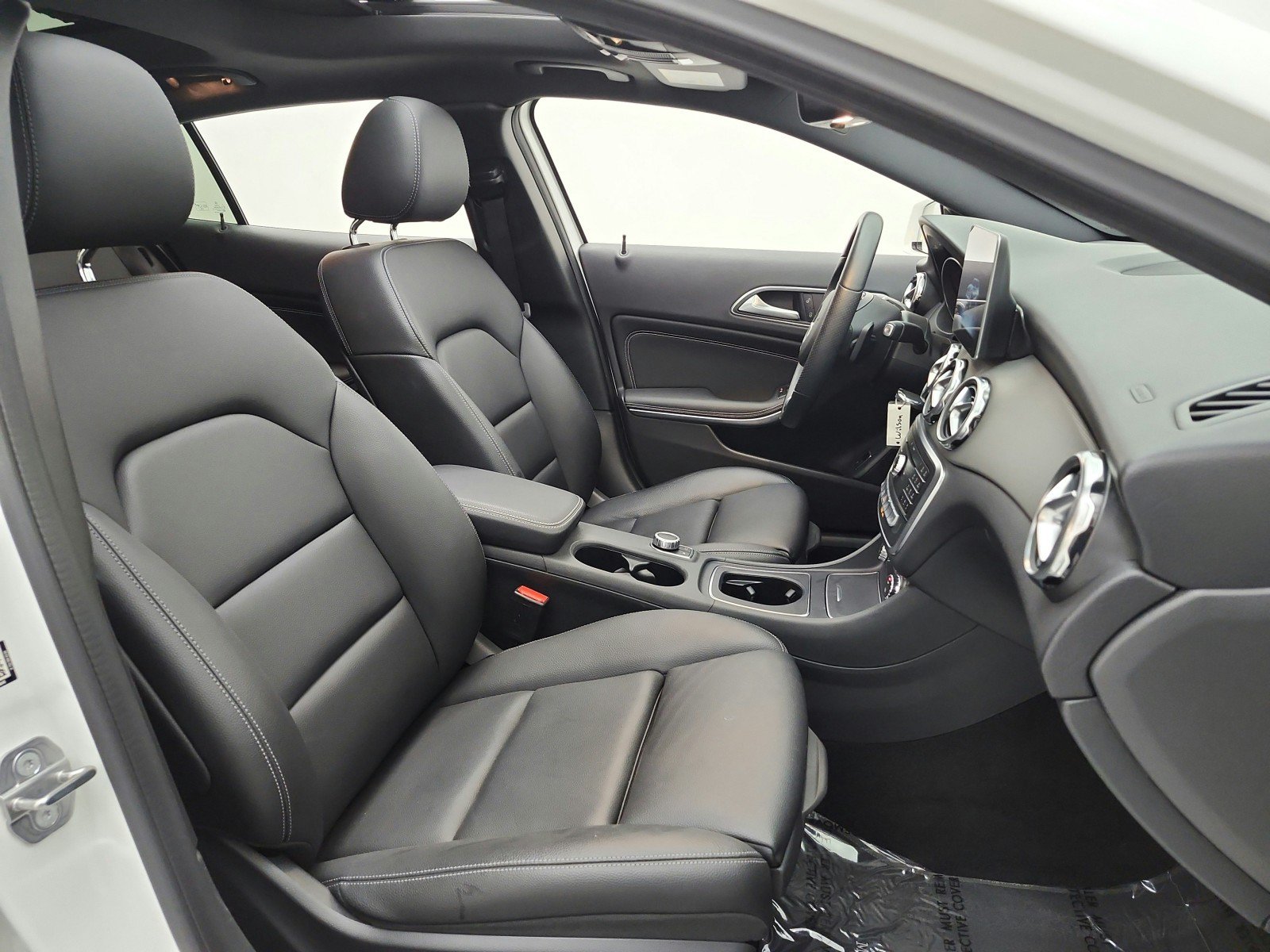 Used 2019 Mercedes-Benz GLA 250 image 18