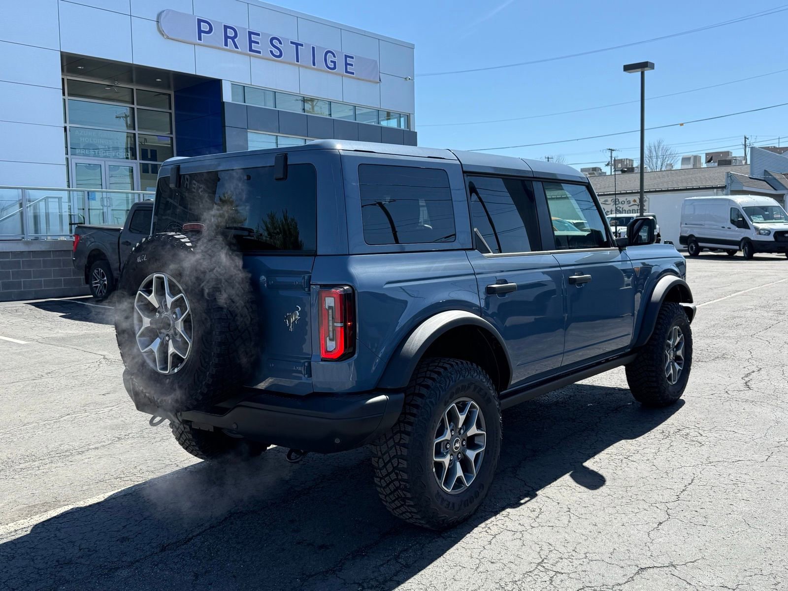 New 2025 Ford Bronco Badlands image 12