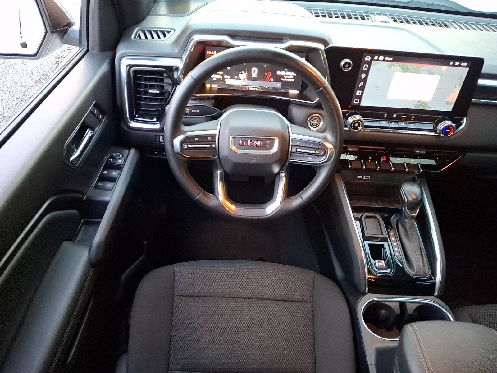 Certified 2025 GMC Canyon Elevation RWD image 11