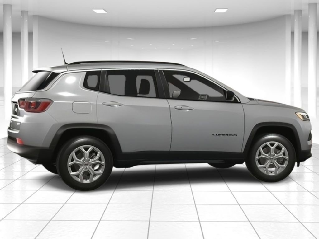 New 2025 Jeep Compass Latitude w/ Sun & Sound Group image 6