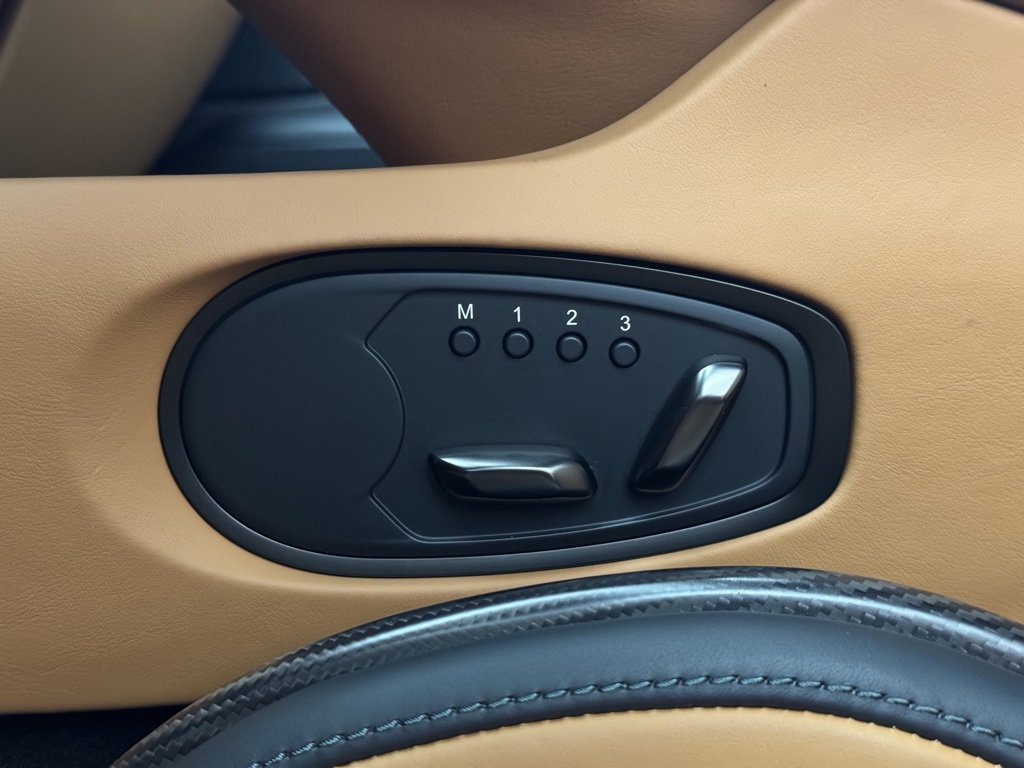 Used 2025 Aston Martin DB12 Coupe image 35