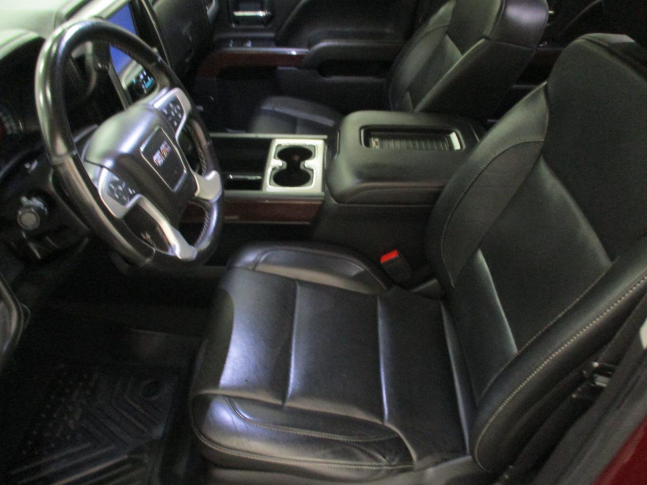Used 2018 GMC Sierra 1500 SLT AWD/4WD image 9