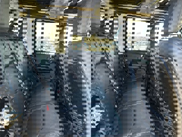 Used 2024 Jeep Wrangler High Altitude image 32