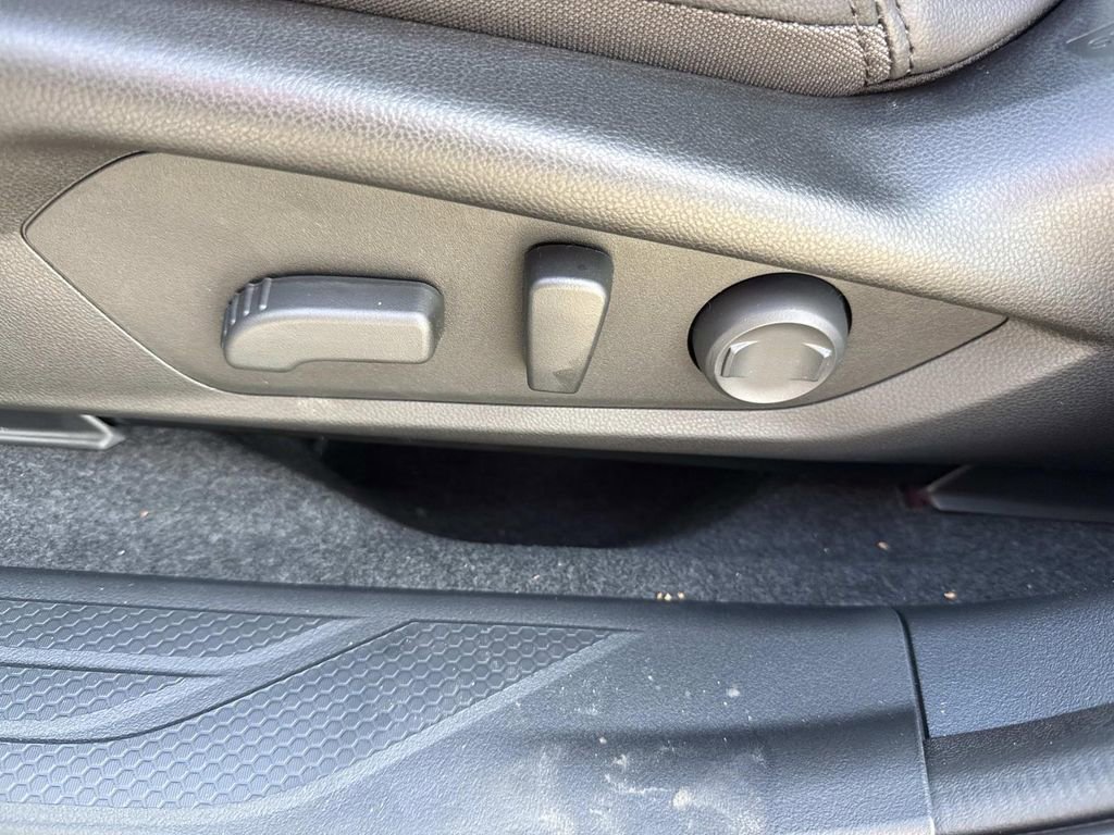 New 2026 Subaru Outback Premium image 23