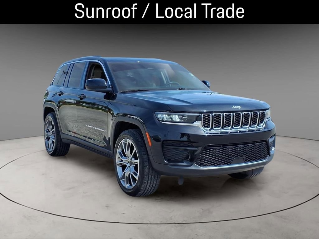 Used 2023 Jeep Grand Cherokee Laredo w/ Trailer Tow Prep Group (B) image 14