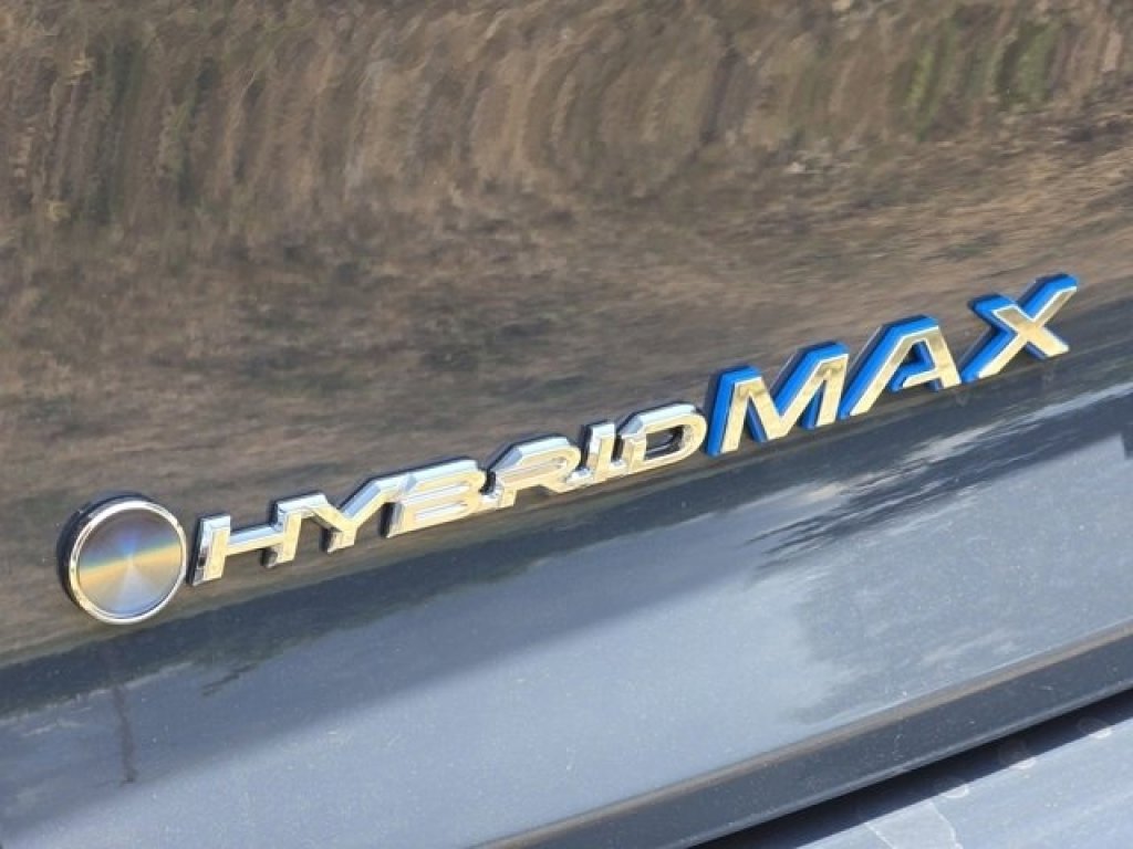 Used 2026 Toyota Crown Platinum AWD/4WD image 18