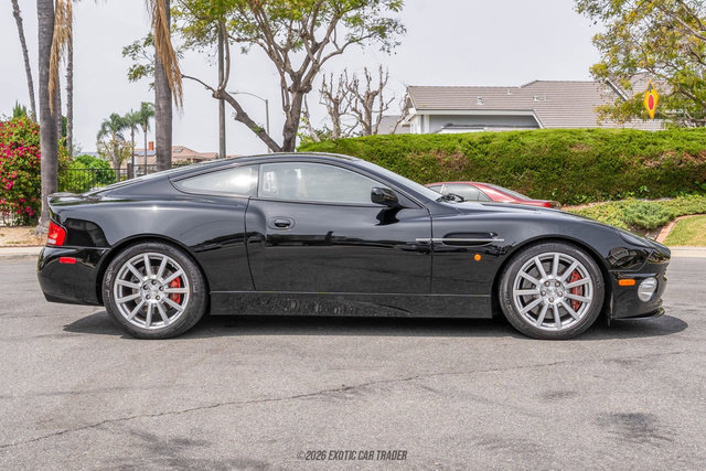Used 2005 Aston Martin Vanquish S RWD image 9
