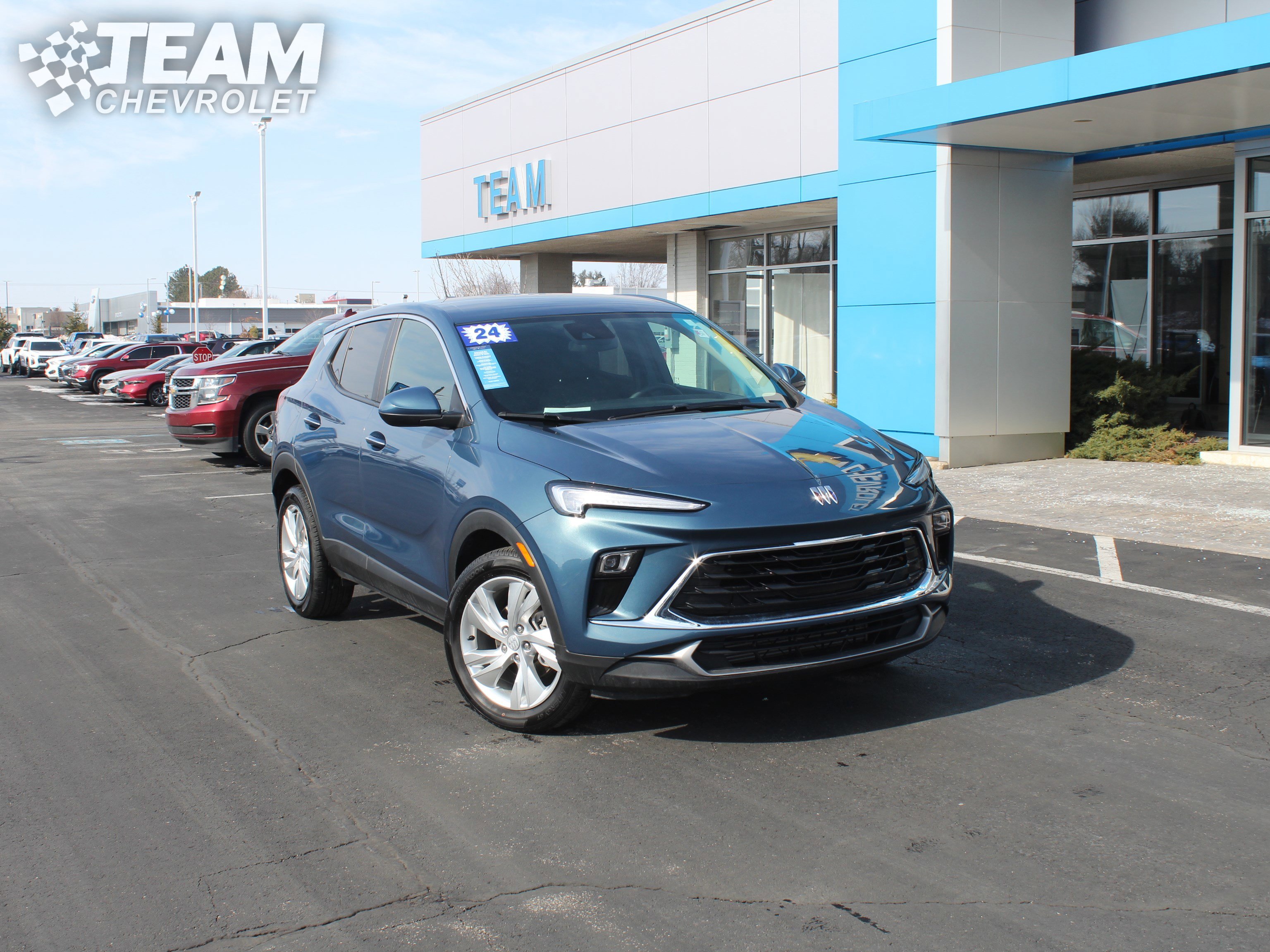 Certified 2024 Buick Encore GX Preferred image 2