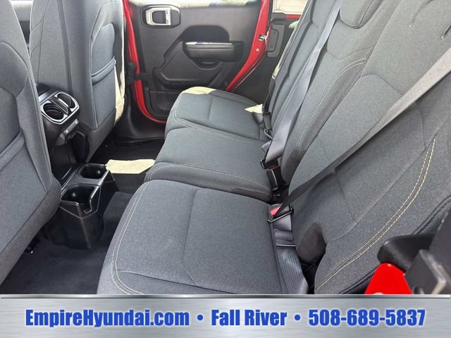 Used 2024 Jeep Wrangler Unlimited Sport AWD/4WD image 15
