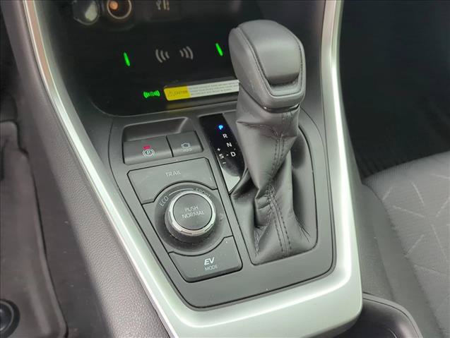 Certified 2025 Toyota RAV4 XLE AWD/4WD image 20