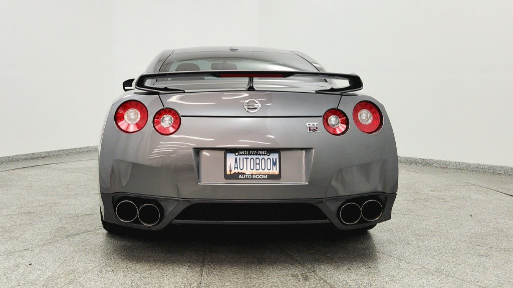 Used 2009 Nissan GT-R Premium AWD/4WD image 4