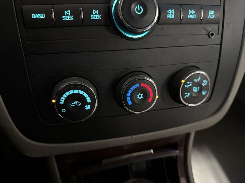 Used 2006 Buick Lucerne CX FWD image 15