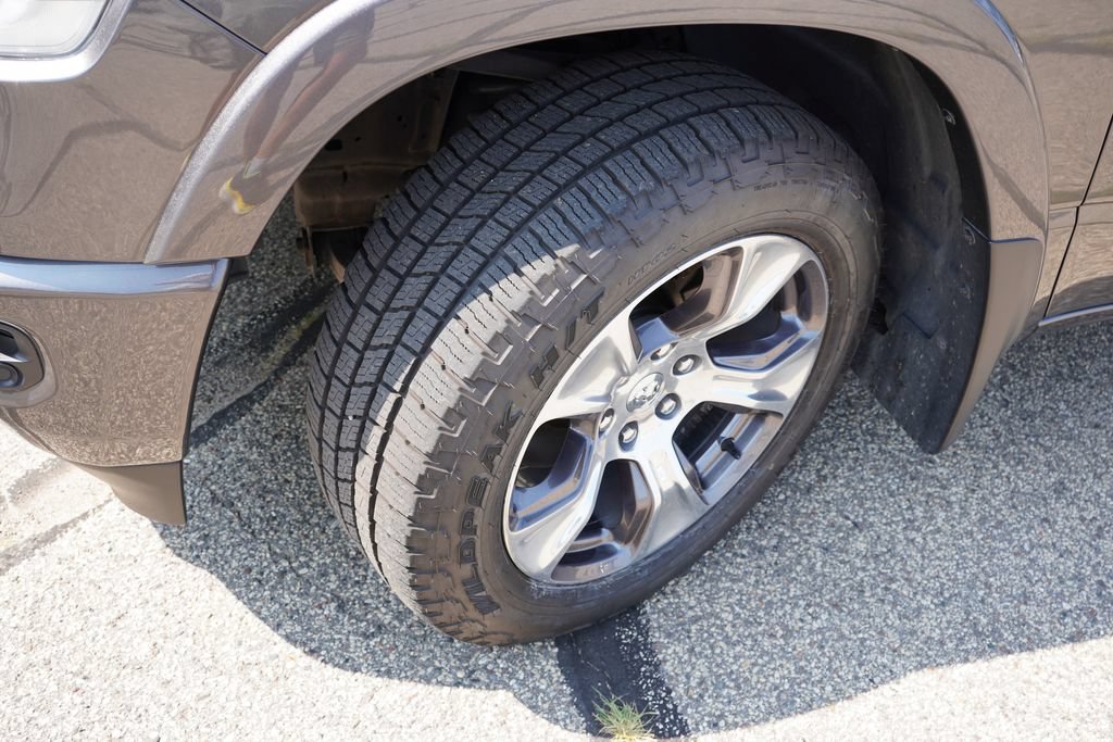 Certified 2019 RAM 1500 Laramie w/ Sport Appearance Package AWD/4WD image 13