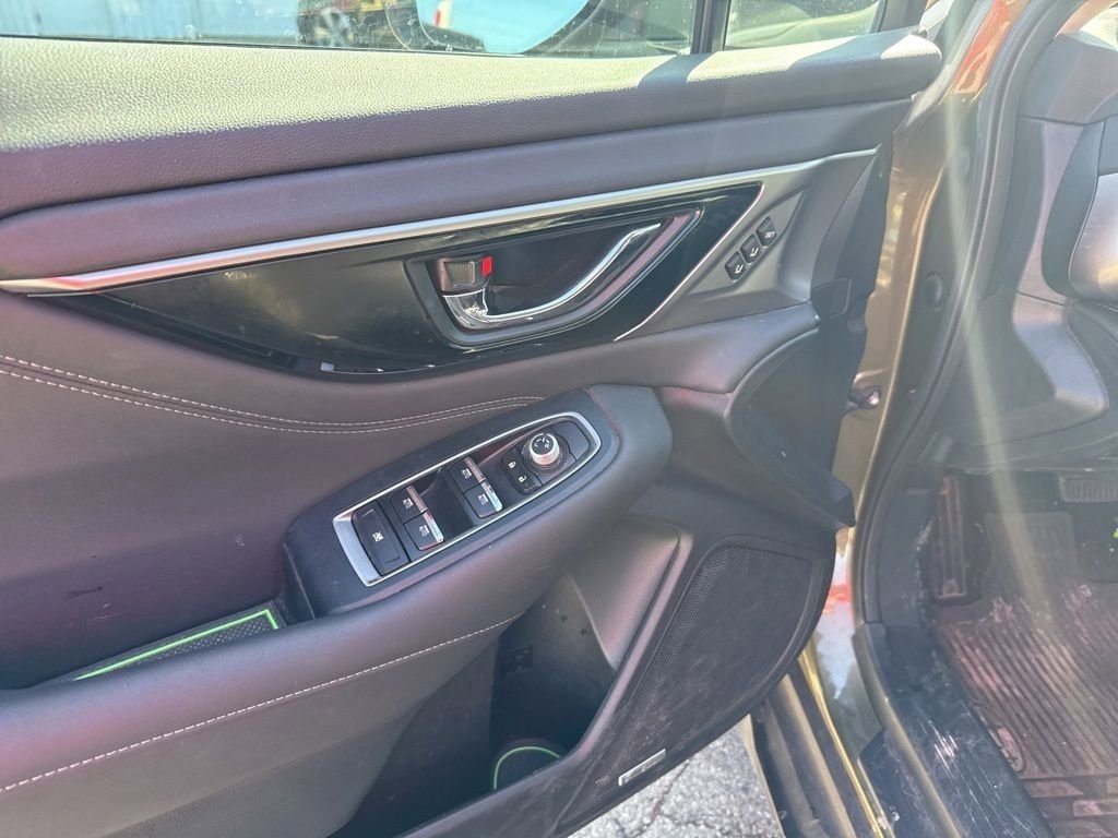 Used 2022 Subaru Outback Limited w/ Popular Package #2 image 22