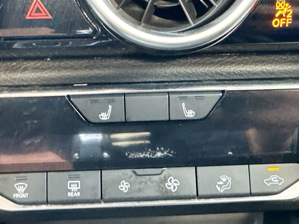 Used 2024 Nissan Sentra SR image 17