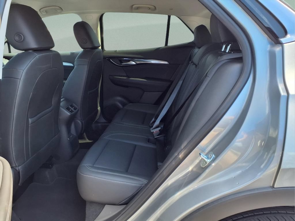 Certified 2025 Buick Envision Preferred AWD/4WD image 16