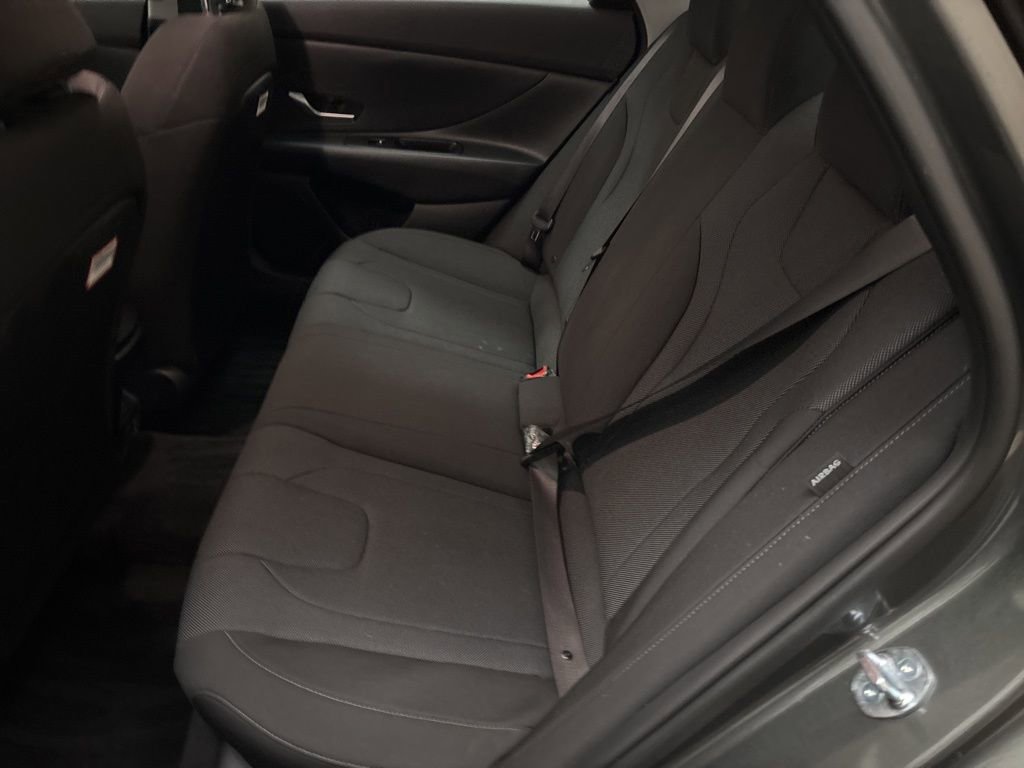 Certified 2026 Hyundai Elantra SE image 23