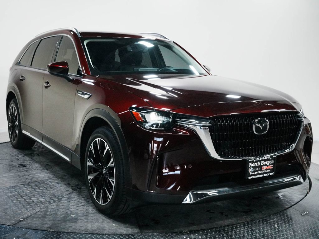 Used 2024 MAZDA CX-90 Plug-In Hybrid w/ Premium Pkg image 3
