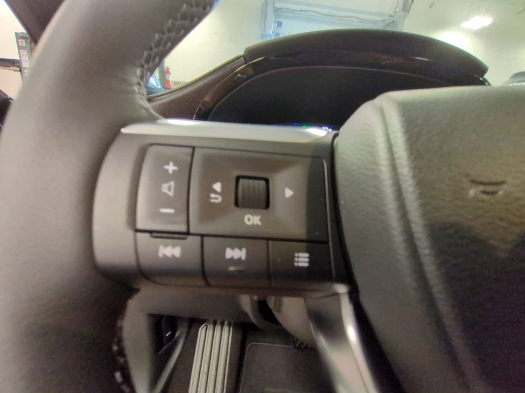 New 2026 INFINITI QX60 Sport w/ Dark Cargo Package image 13