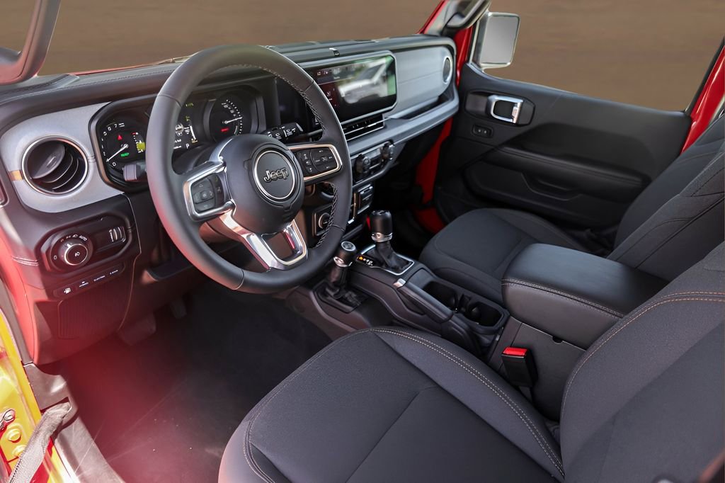 Used 2025 Jeep Wrangler Unlimited Sahara image 10