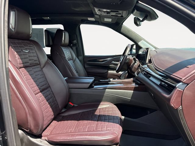 Certified 2023 Cadillac Escalade Sport Platinum w/ LPO, ONYX Package AWD/4WD image 15