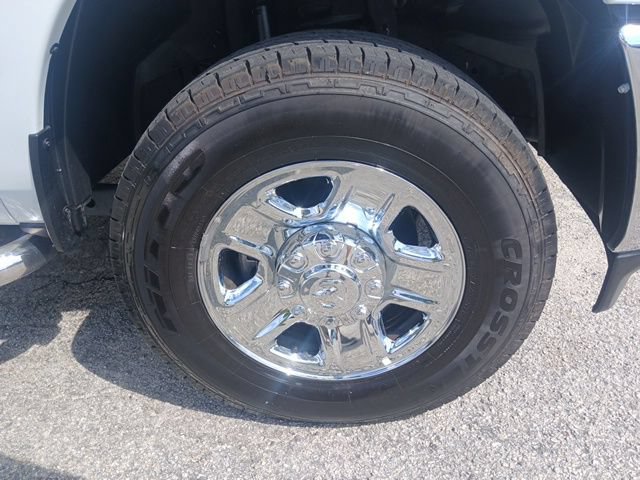 Used 2022 RAM 2500 Tradesman w/ Chrome Appearance Group AWD/4WD image 16