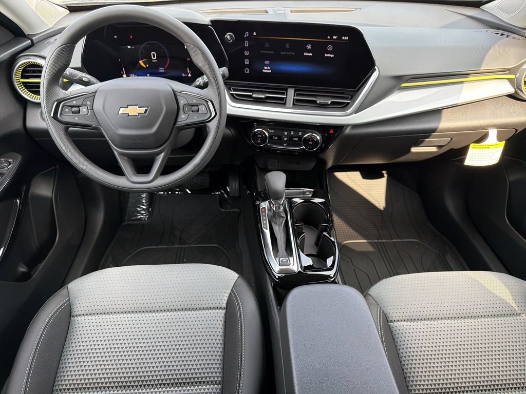 New 2026 Chevrolet Trax LT FWD image 8
