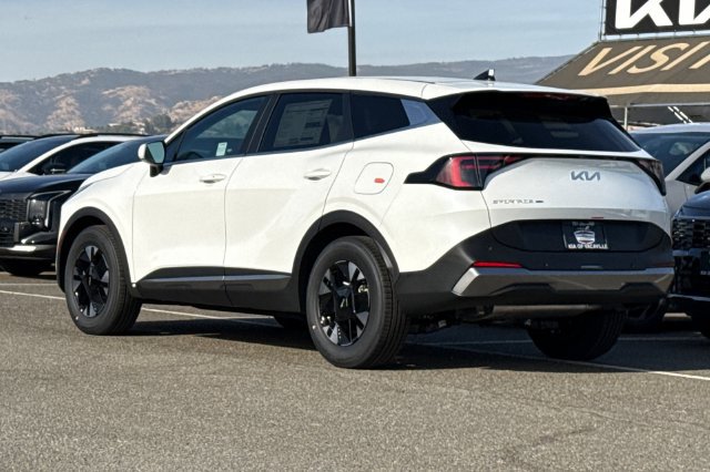 New 2027 Kia Sportage LX FWD image 7