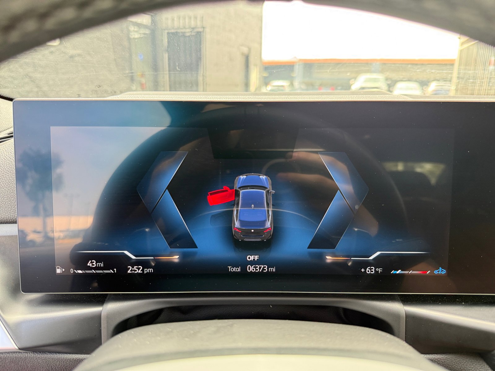 Used 2025 BMW 230i Coupe w/ M Sport Package image 22