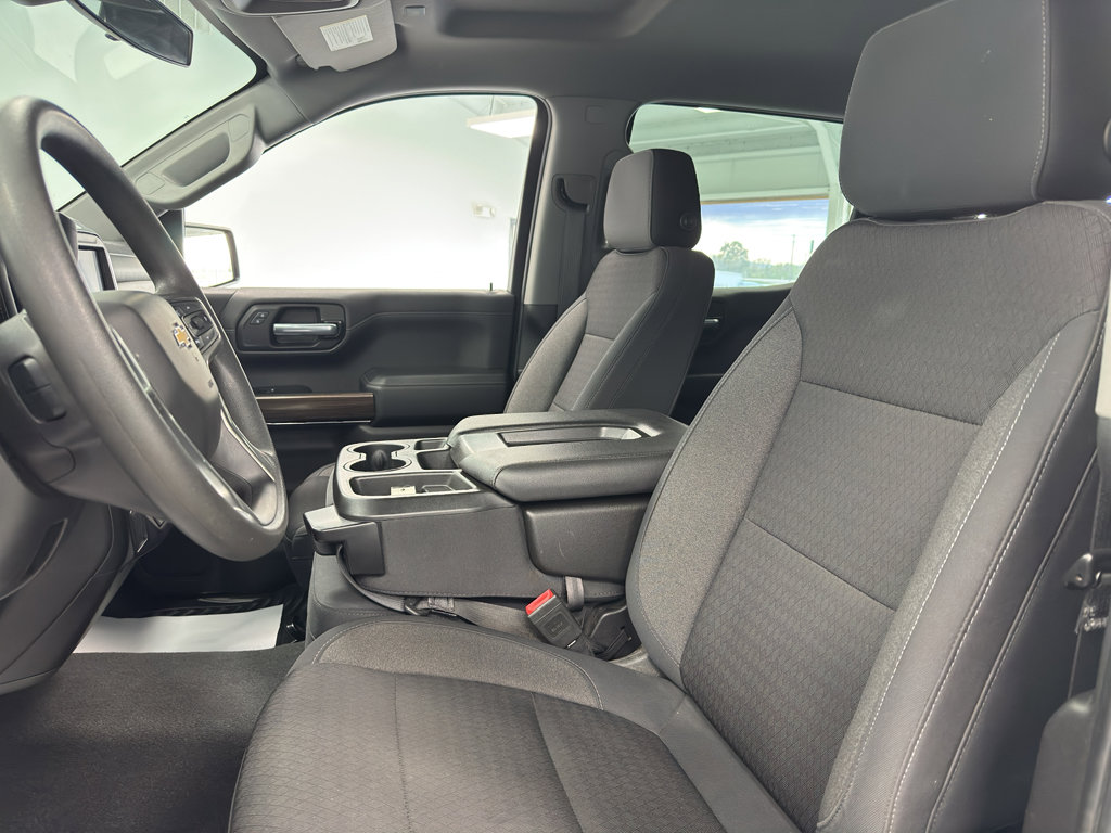 Used 2020 Chevrolet Silverado 1500 LT image 11