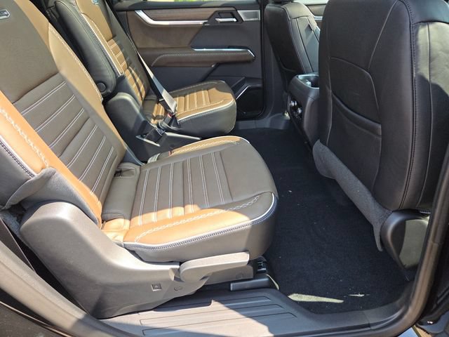 New 2026 GMC Acadia Denali Ultimate AWD/4WD image 24