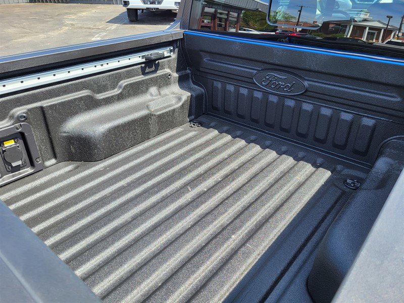 Used 2022 Ford Maverick XLT w/ XLT Luxury Package image 13