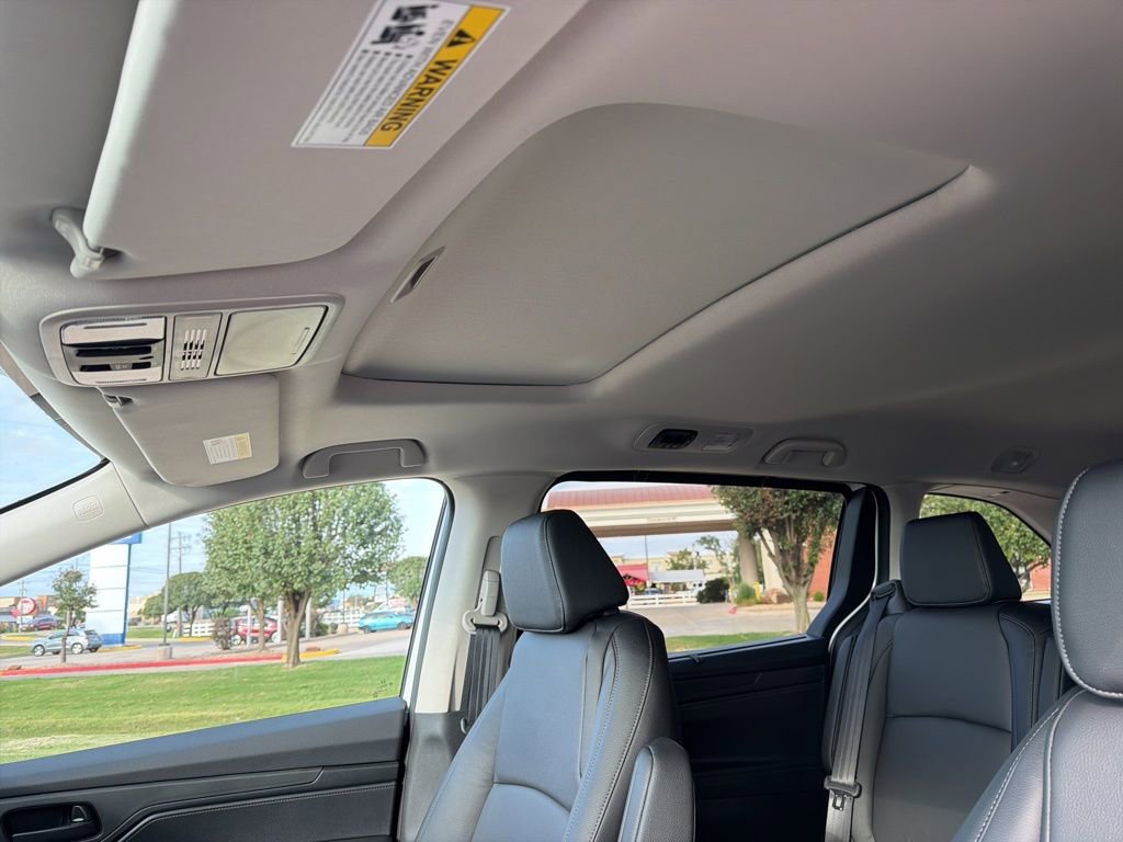 New 2026 Honda Odyssey EX-L image 11