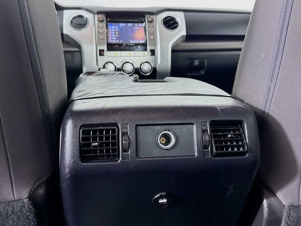 Used 2017 Toyota Tundra SR5 w/ SR5 Upgrade Package RWD image 29