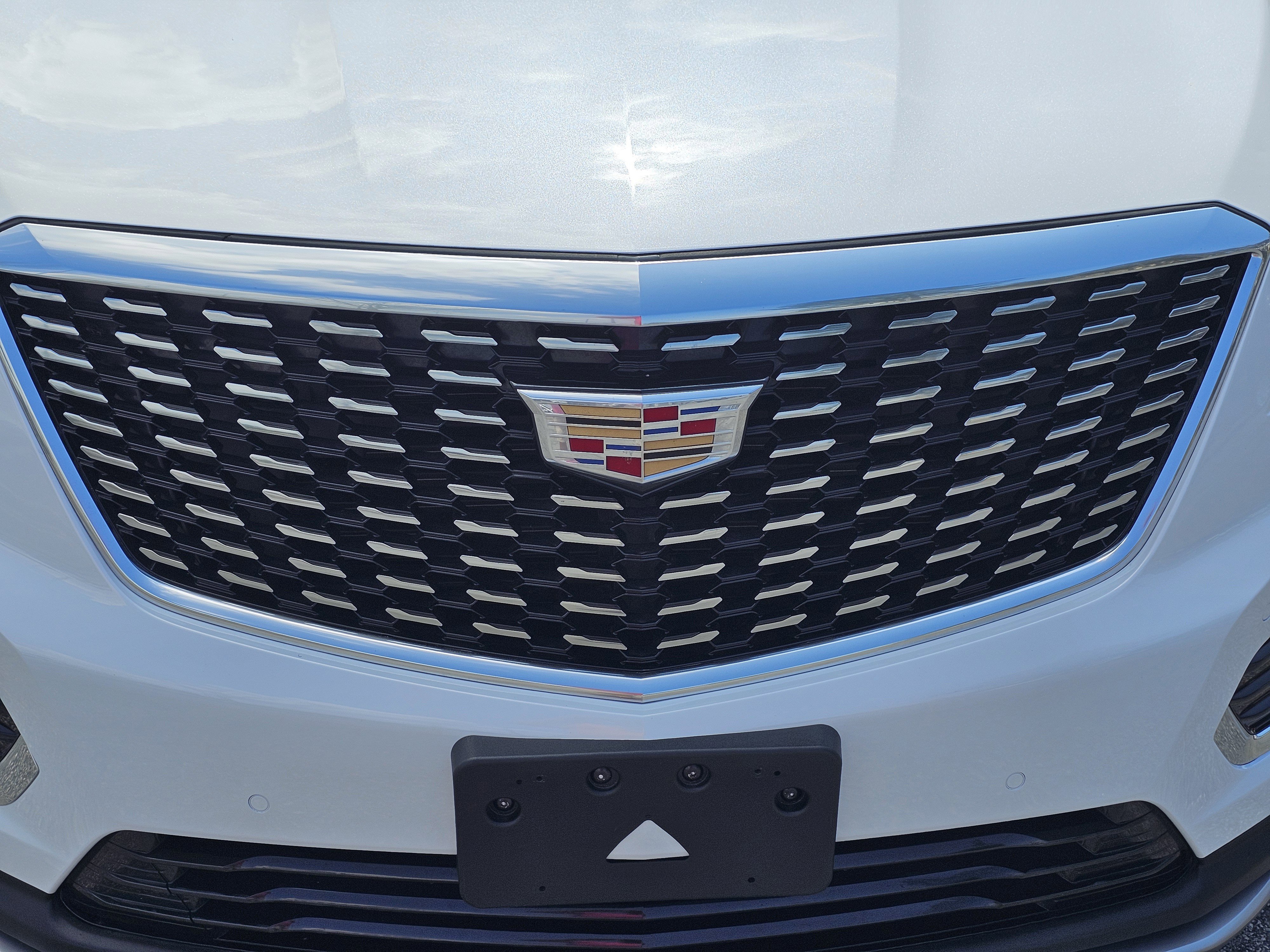 Used 2024 Cadillac XT5 Premium Luxury image 9