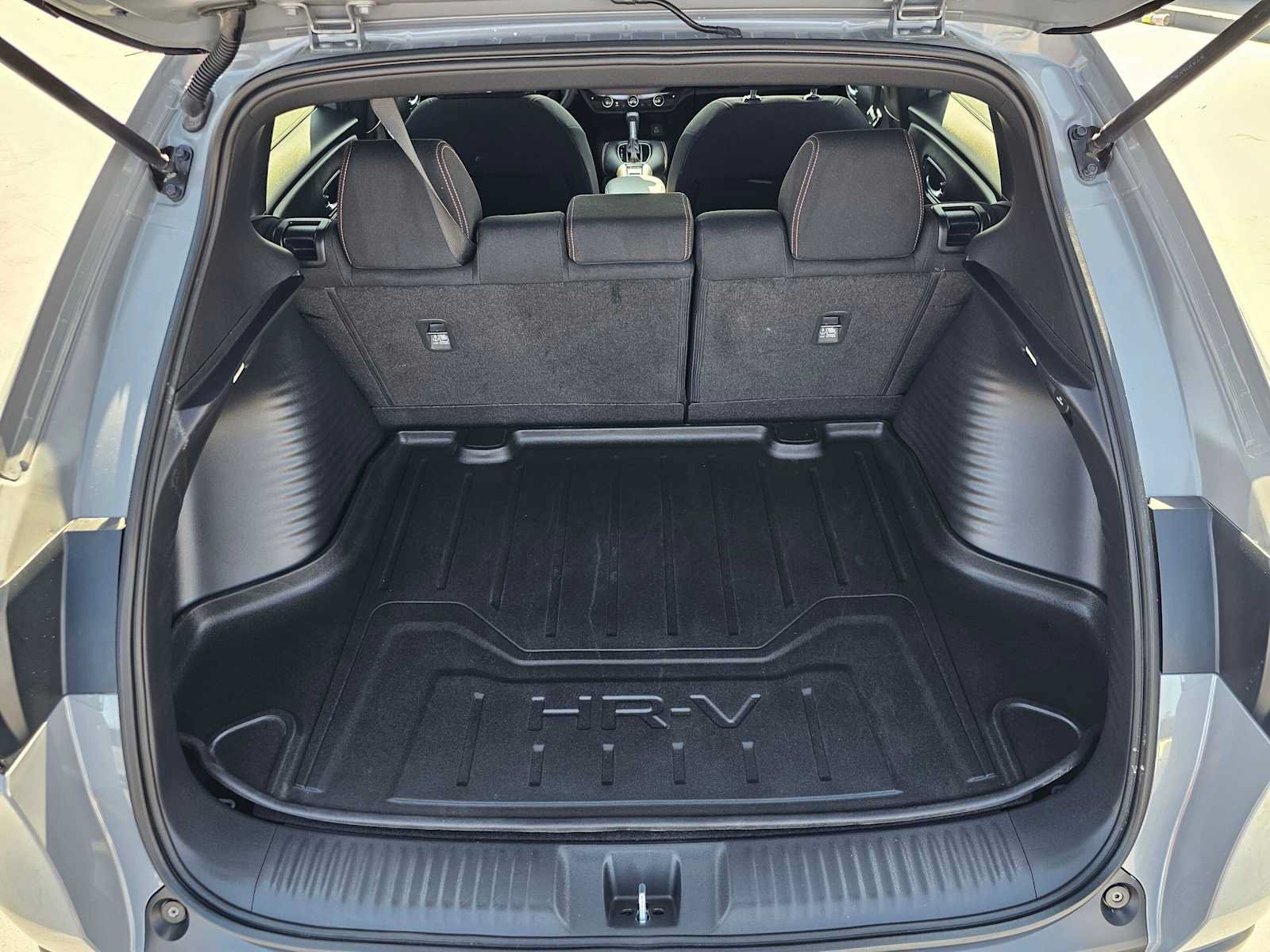 Used 2024 Honda HR-V Sport image 14