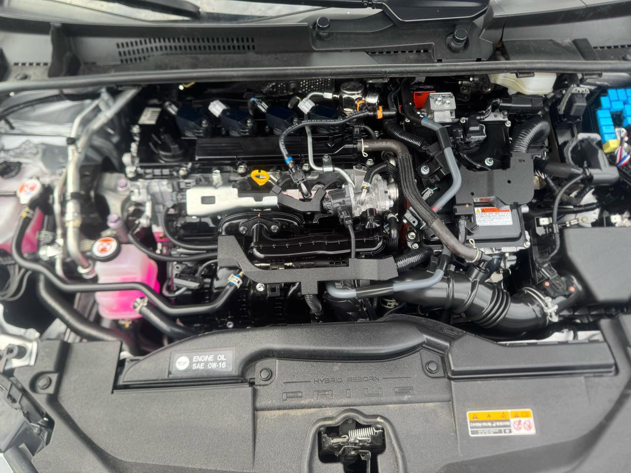 Used 2025 Toyota Prius LE image 47