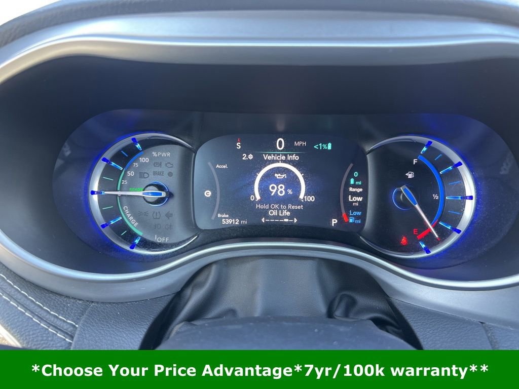 Certified 2022 Chrysler Pacifica Touring-L w/ S Appearance Package image 63