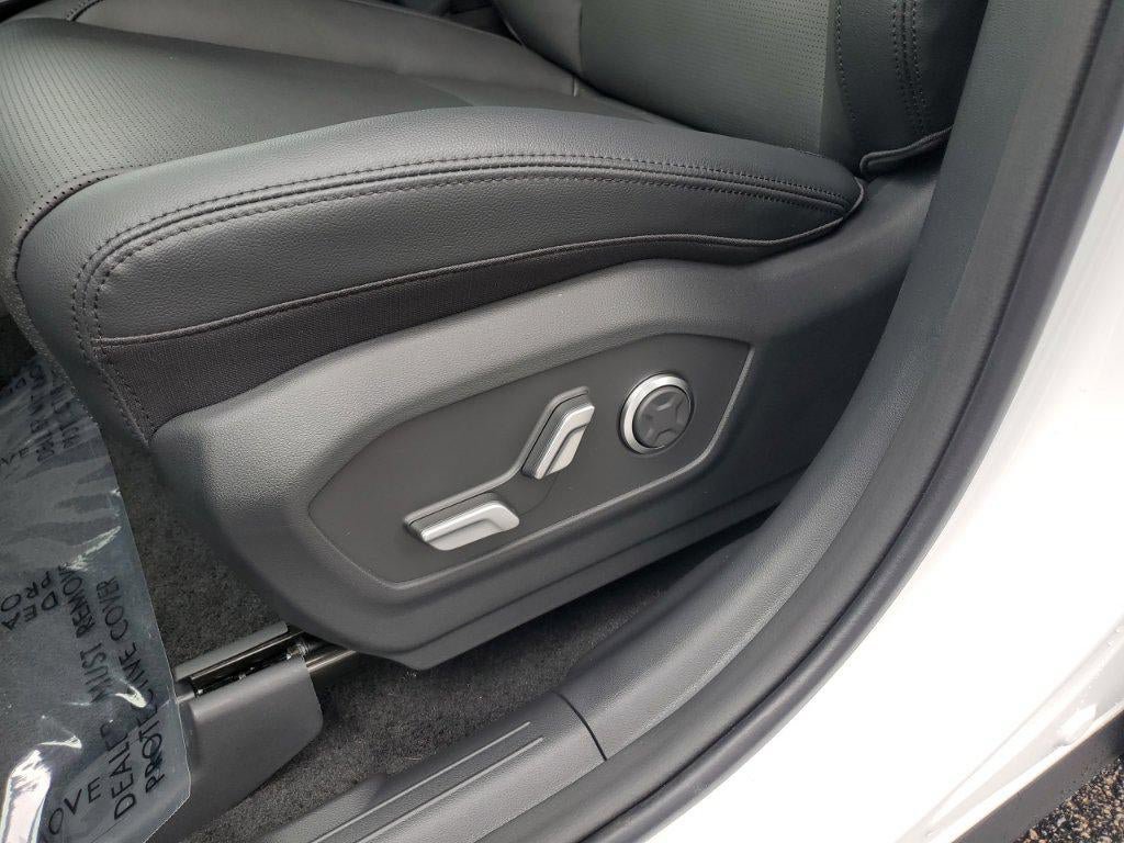 New 2027 Hyundai Santa Fe Limited AWD/4WD image 88